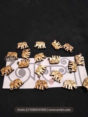 উডেন চার্ম - হাতি