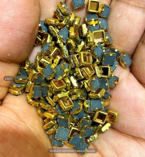 কুন্দন - স্কয়ার - গোল্ডেন