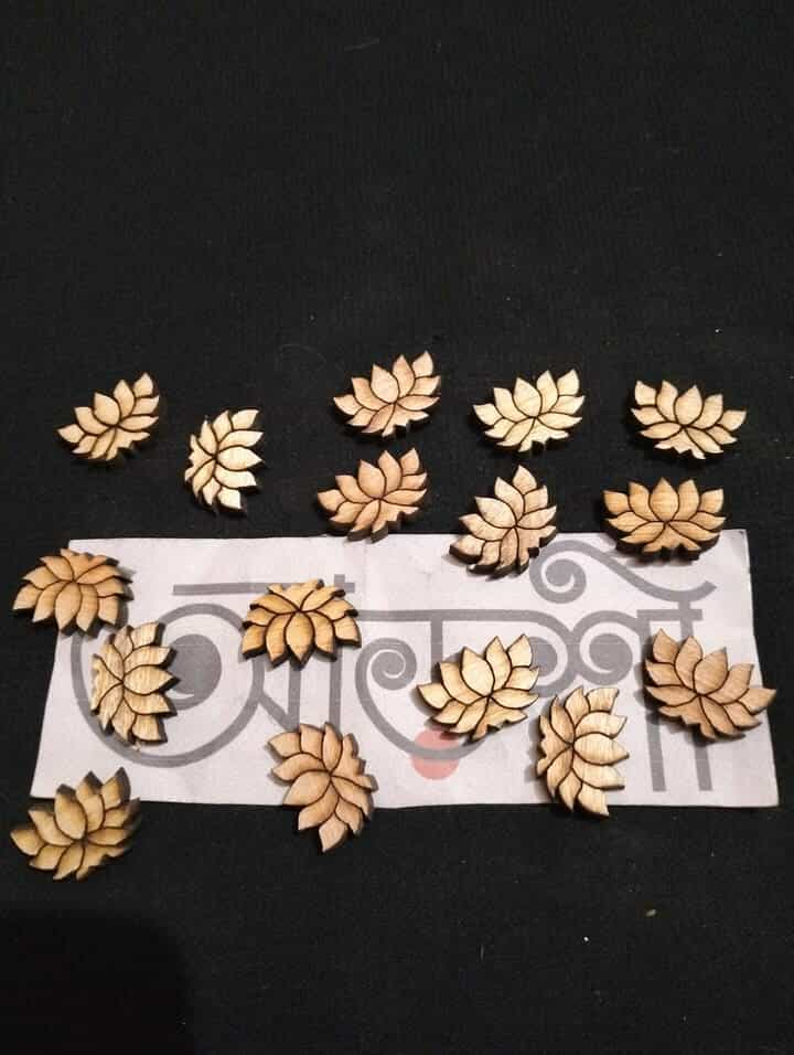 কাঠ গহনা