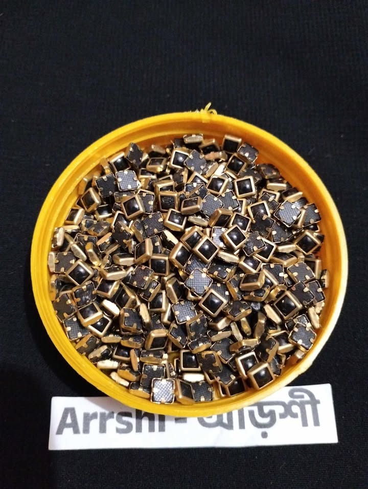 কুন্দন - স্কয়ার