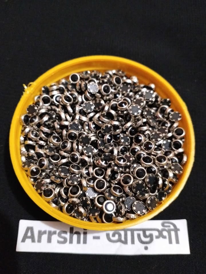 কুন্দন - গোল - ব্ল্যাক - সিলভার