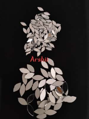 মিরর - পাতা