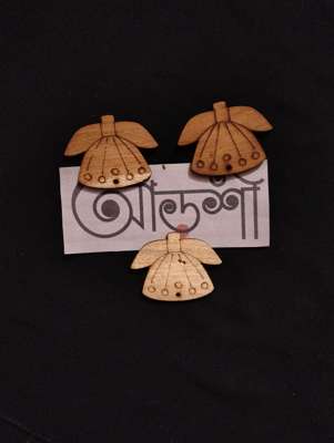 কাঠ গহনা