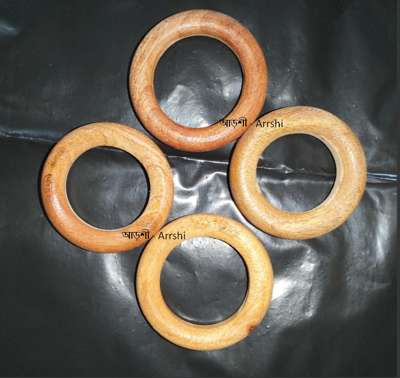 কাঠ রাউন্ড